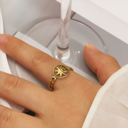 Nova Star Adjustable Gold Ring