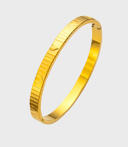 Gold Heartline Bracelet