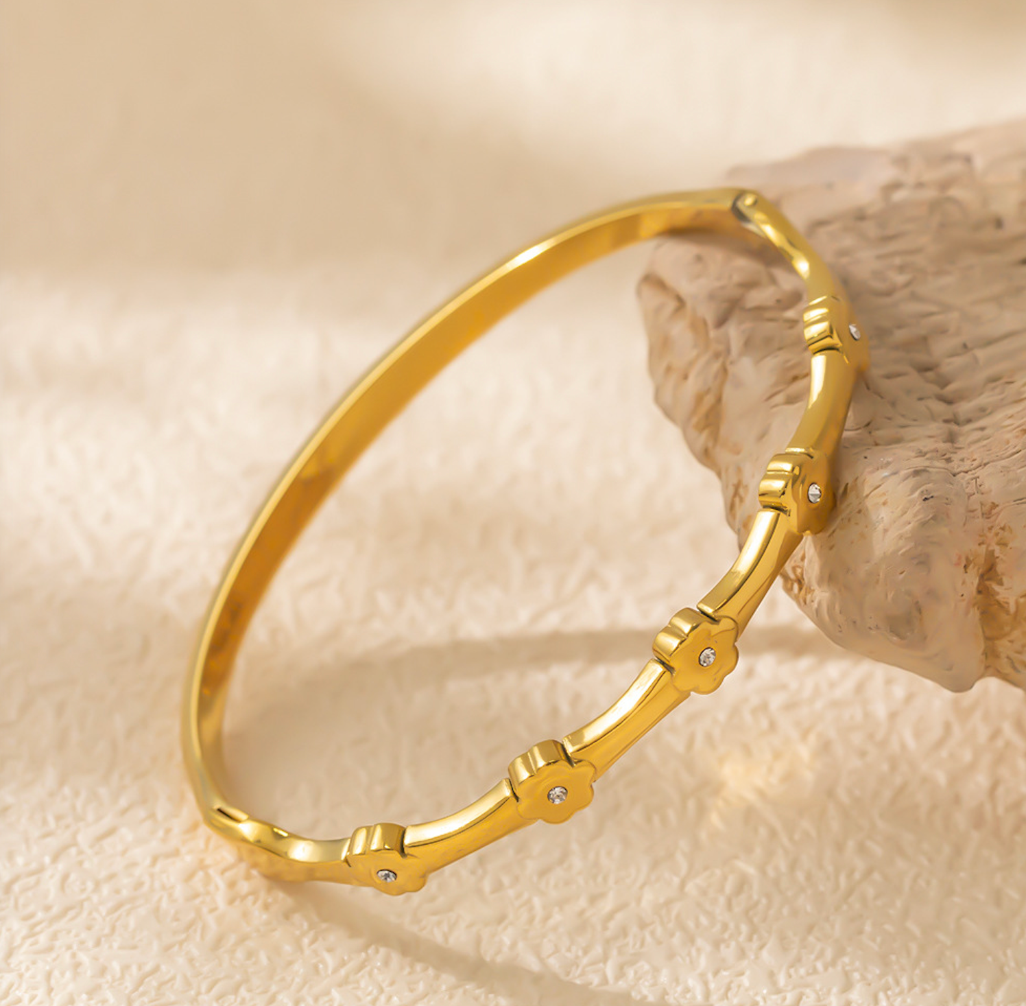 Flora Gold Bracelet