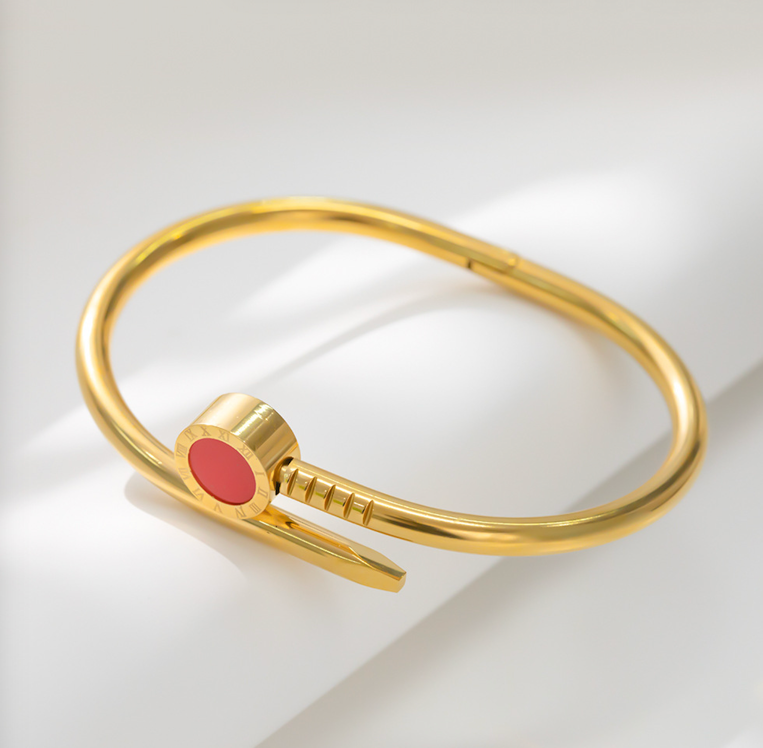 Gold Nova Nail Head Bracelet – Red