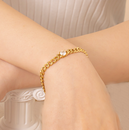 Cyria Gold Chain Bracelet