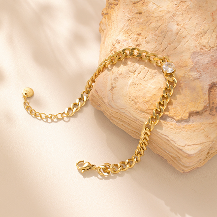 Cyria Gold Chain Bracelet