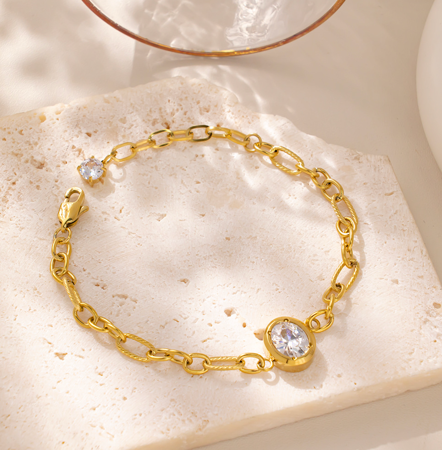 Ovalia Gold Crystal Bracelet