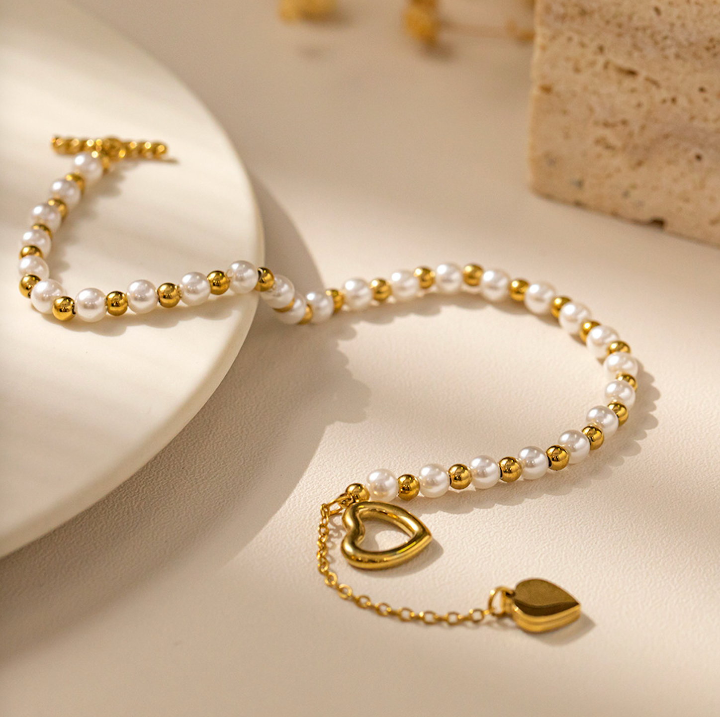 Pearl Glow Gold Bracelet