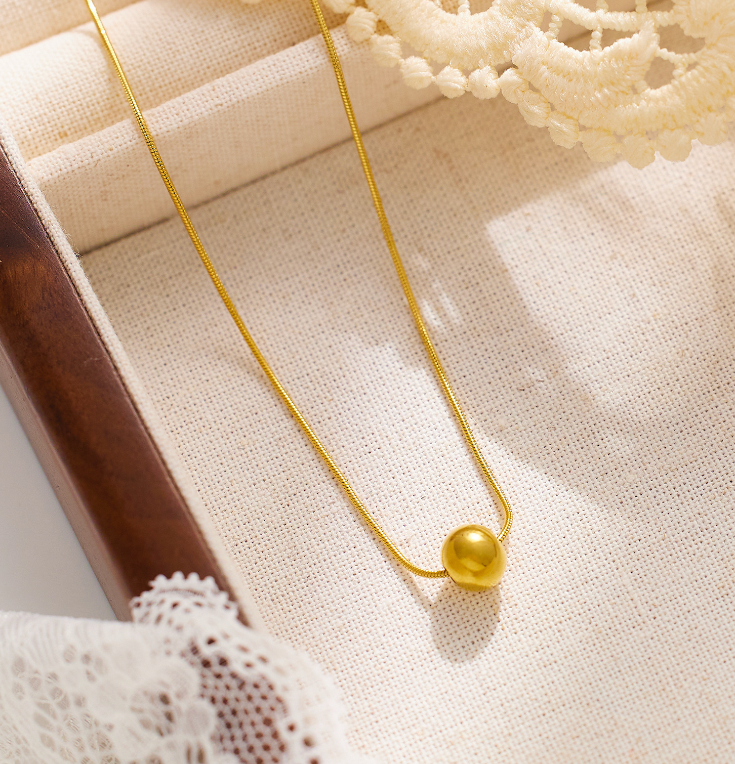 Isla Gold Necklace