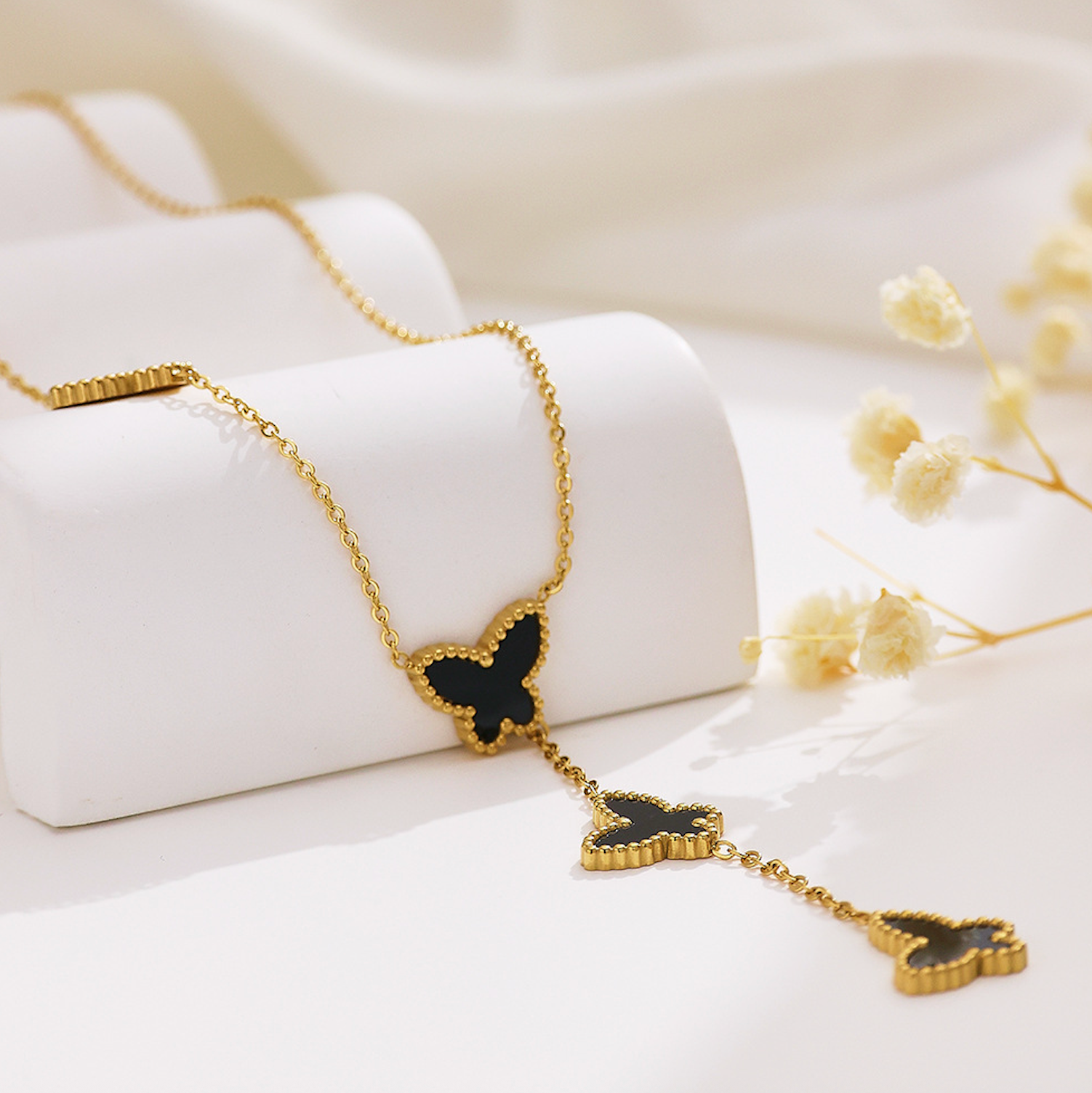 Papillon Butterfly Gold Necklace -Black