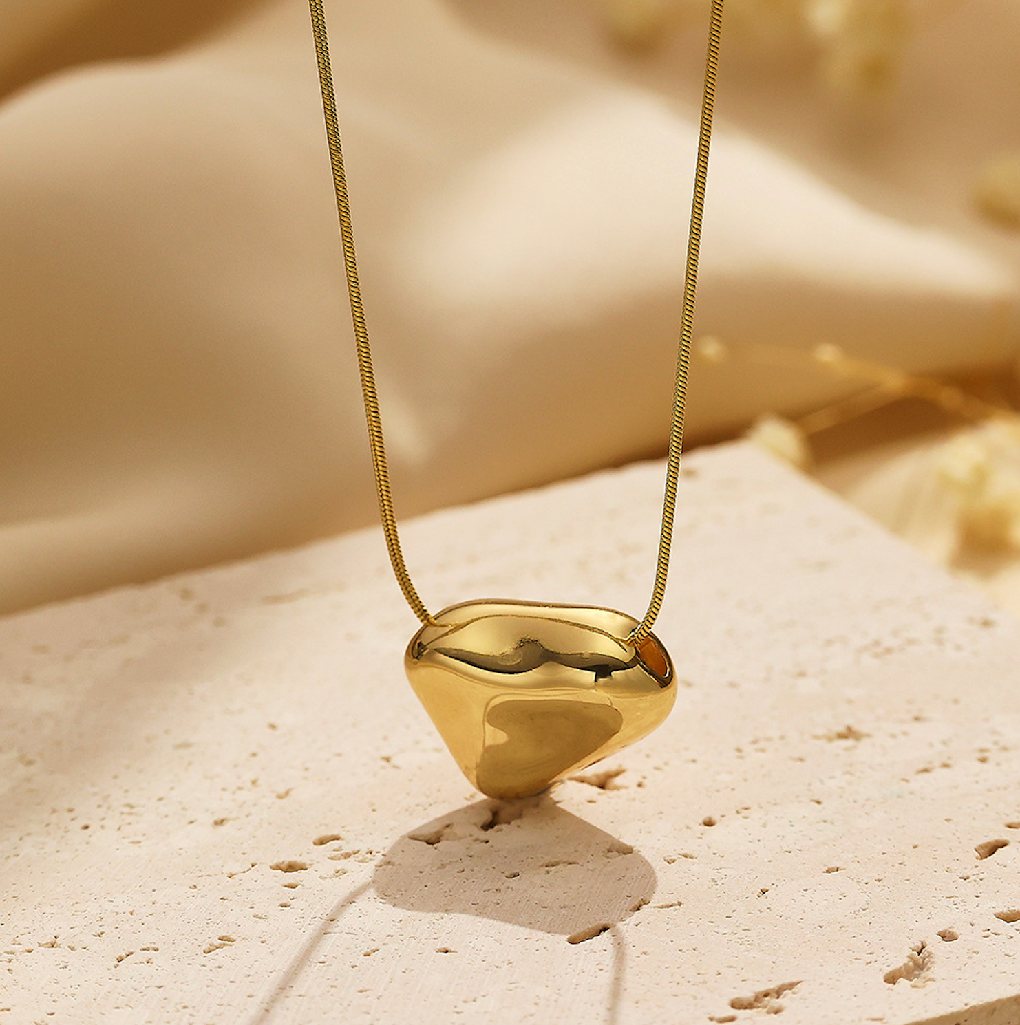 Isolde Gold Necklace