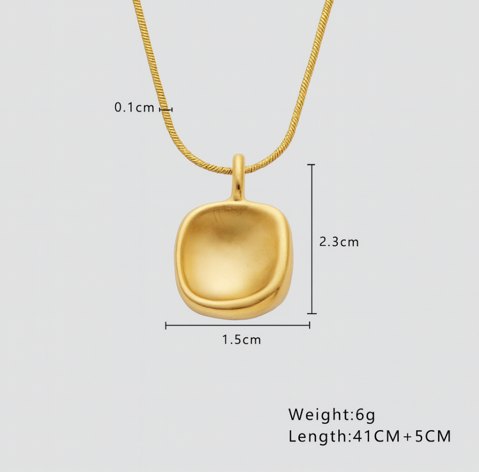 Valora Gold Necklace