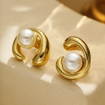 Aurielle Gold Curved Earrings