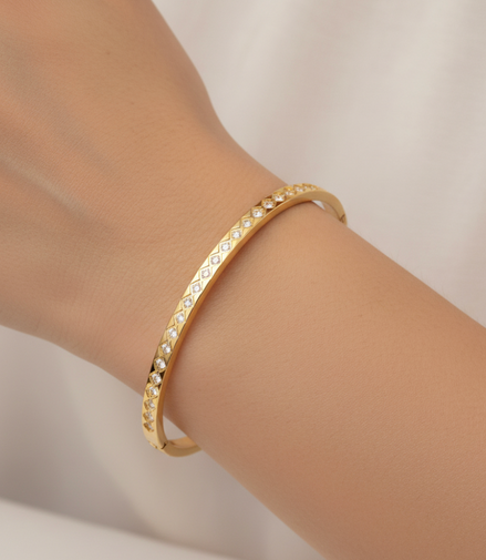 Orlina Gold Stone Bracelet