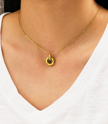 Vionne Roman Gold Necklace