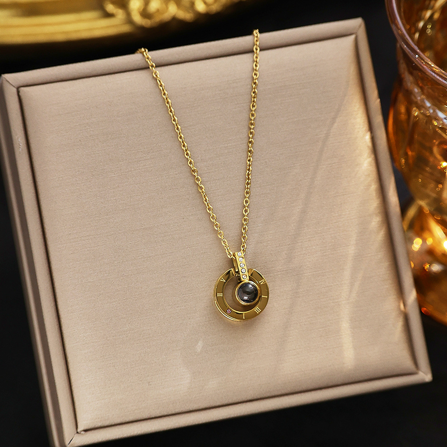 Vionne Roman Gold Necklace