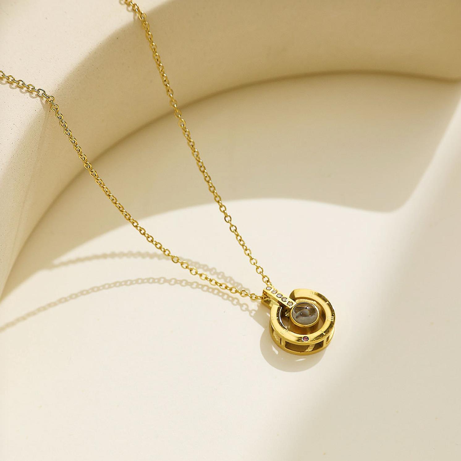 Vionne Roman Gold Necklace