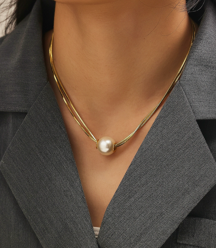 Ophira Pearl Gold Necklace