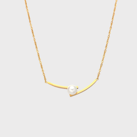 Gold Arc Pearl Necklace