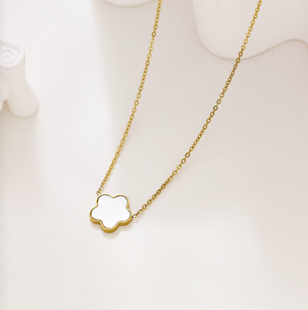 White Clover Gold Necklace