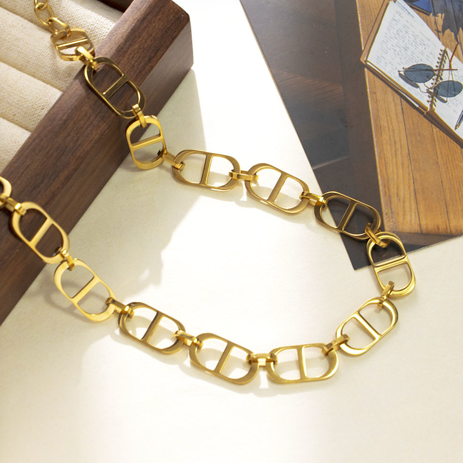 Gold Open Link Necklace