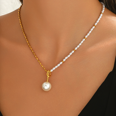 Gold Pearl Harmony Necklace