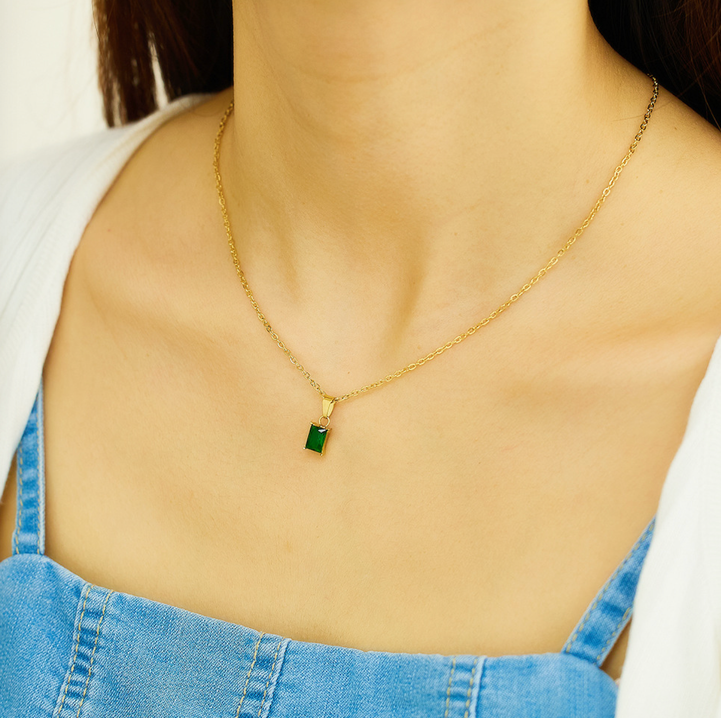 Emerald Gem Gold Necklace Green