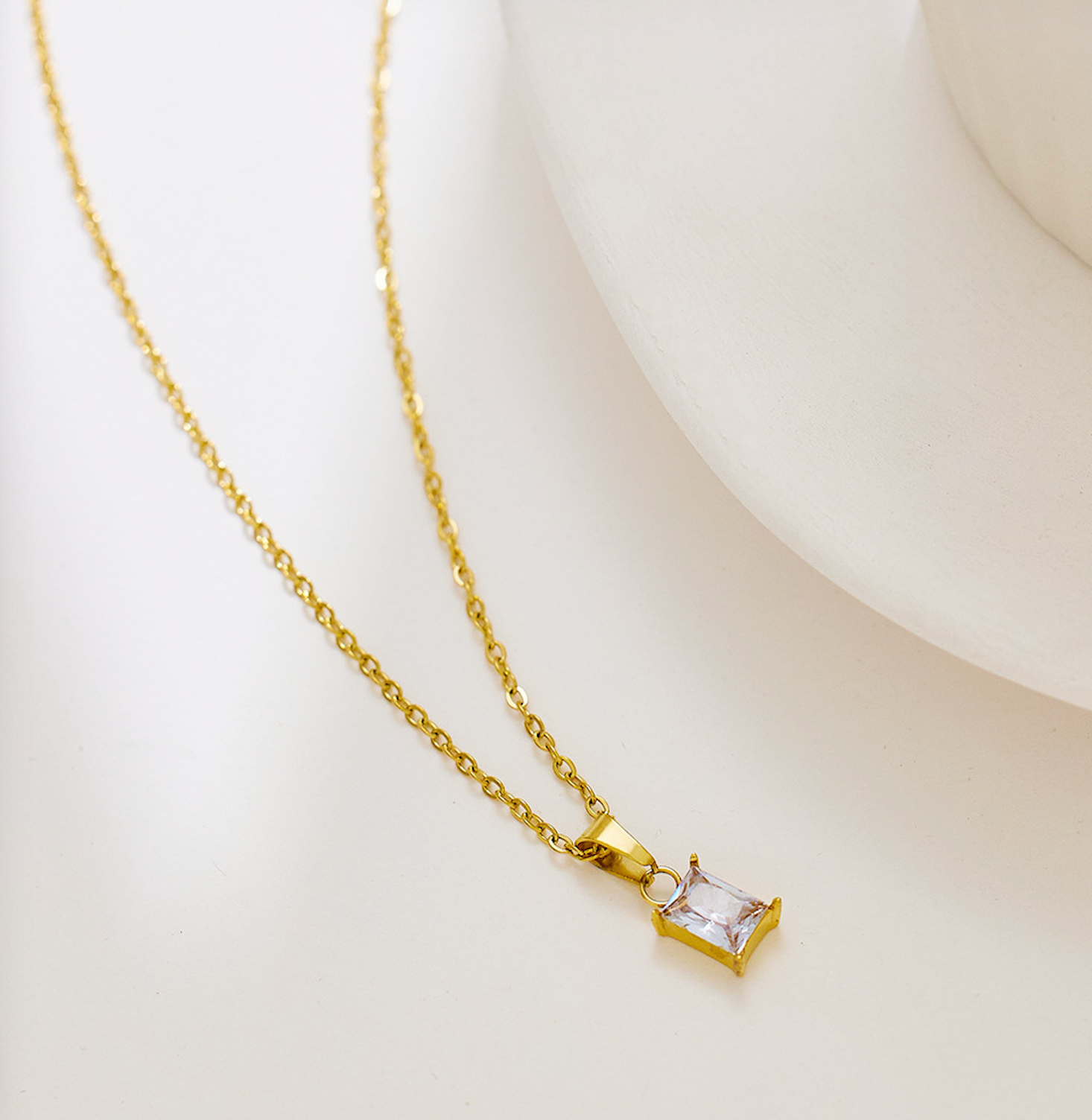 Emerald Gem Gold Necklace Lavender